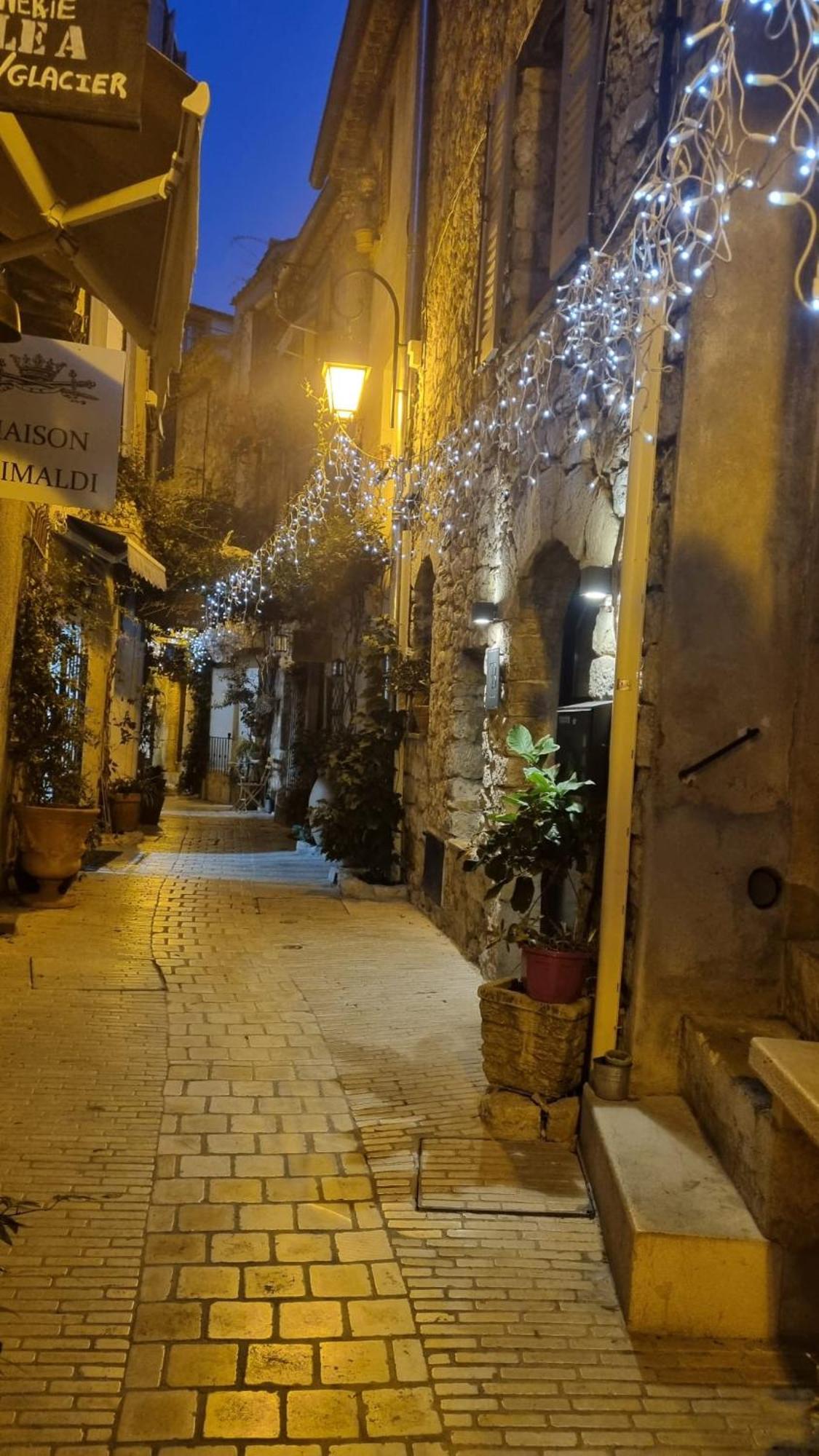 Townhouse Mougins In The Old Village, Fantastic View, Sea And Mountains Luaran gambar