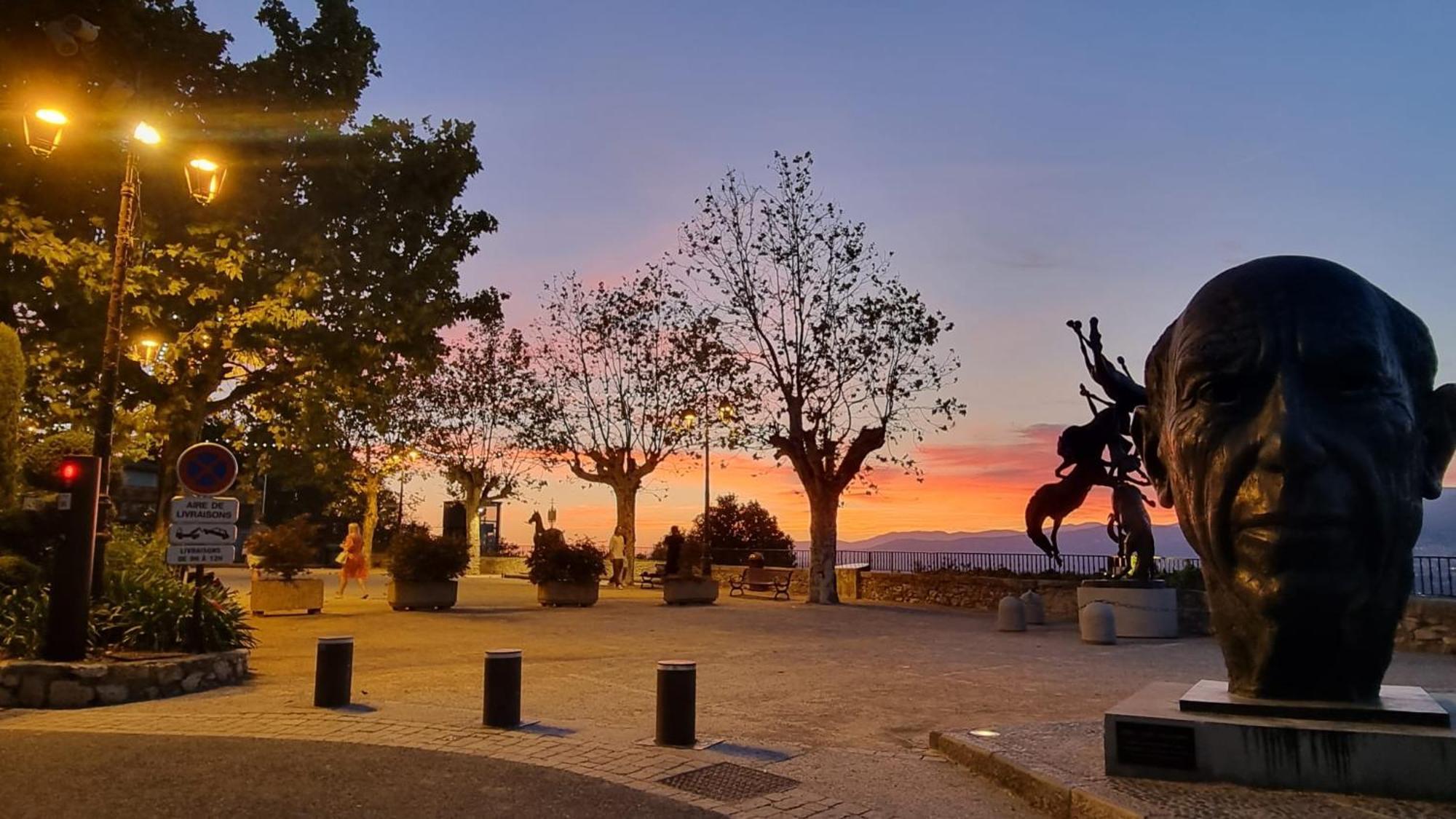 Townhouse Mougins In The Old Village, Fantastic View, Sea And Mountains Luaran gambar